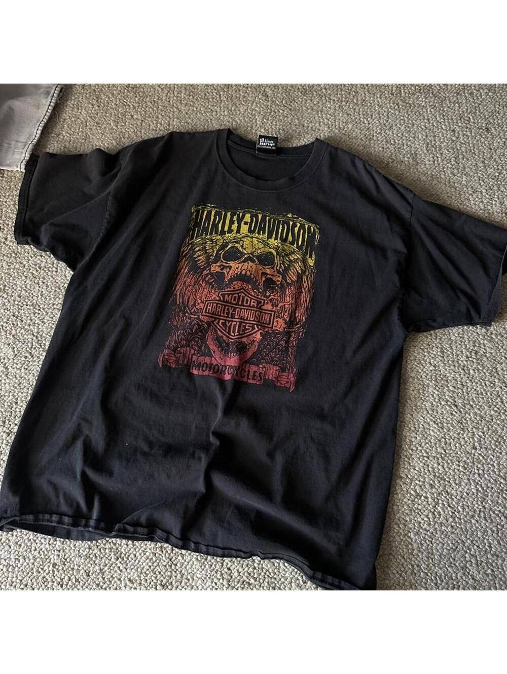 Harley Davidson black t-shirt with skull and wings graphic